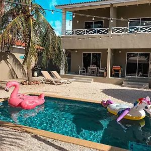 Caribbean Oasis Willemstad